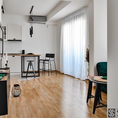 Silversea Apartman Šabac エクステリア 写真